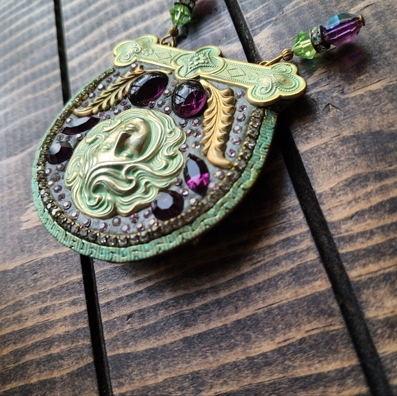 Gorgeous pin brooch - Picture 5 of 10